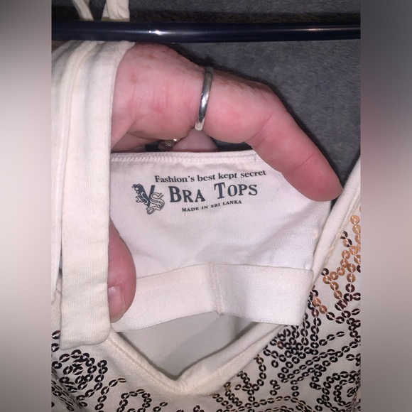 Victoria’s Secret Bra Top’s halter top that ties at the neck. Size large - Picture 4 of 6